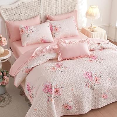 Shabby Chic Floral Quilt Set - view 2