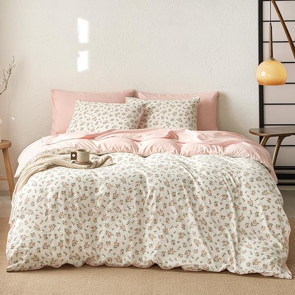 Wake In Cloud Coquette Floral Bed in a Bag