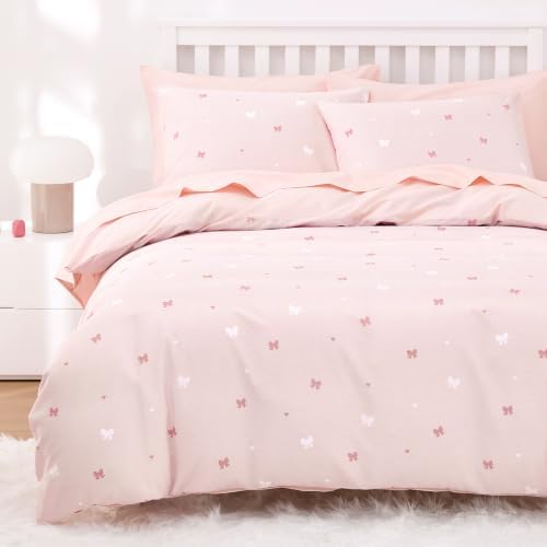 Wake In Cloud Bow and Heart Comforter Set