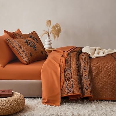 Burnt Orange Southwestern Quilt Set - view 4