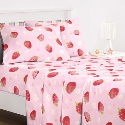 Kawaii Strawberry Sheet Set - view 3