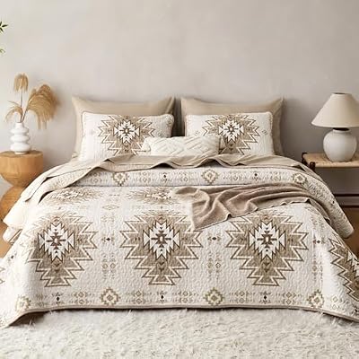 Oversized Aztec Geometric Quilt Set