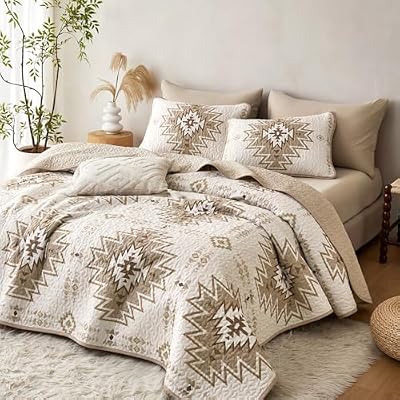 Oversized Aztec Geometric Quilt Set - view 3