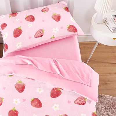 Strawberry Heart Toddler Bedding Set - view 3