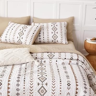 Taupe Western Aztec Quilt Set